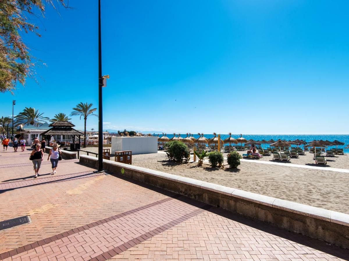 Rentandhomes Fuengirola Beach Apartment المظهر الخارجي الصورة